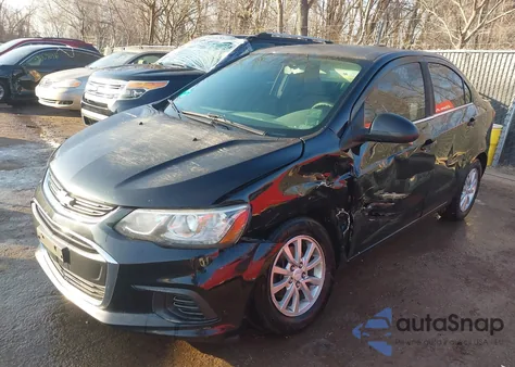 2017 Chevrolet Sonic Lt Auto z USA, uszkodzony, nr VIN 1G1JD5SH8H4130369